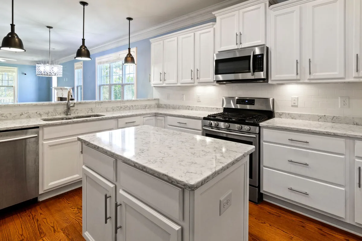Filth & Squalor Cleanup in Mendota Heights, MN
